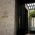 Seclusive Hotel